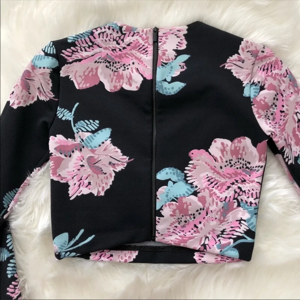 Elizabeth and James Polly floral crop top XS - Picture 4 of 5